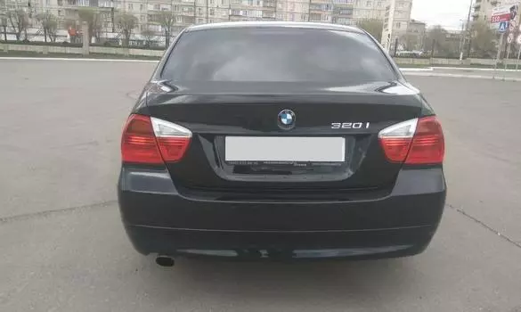 Автомобиль BMW 3 серия V 318i 3 фотография